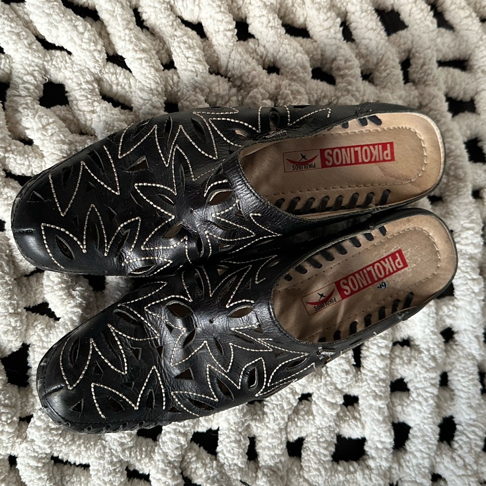 Pikolinos slip on